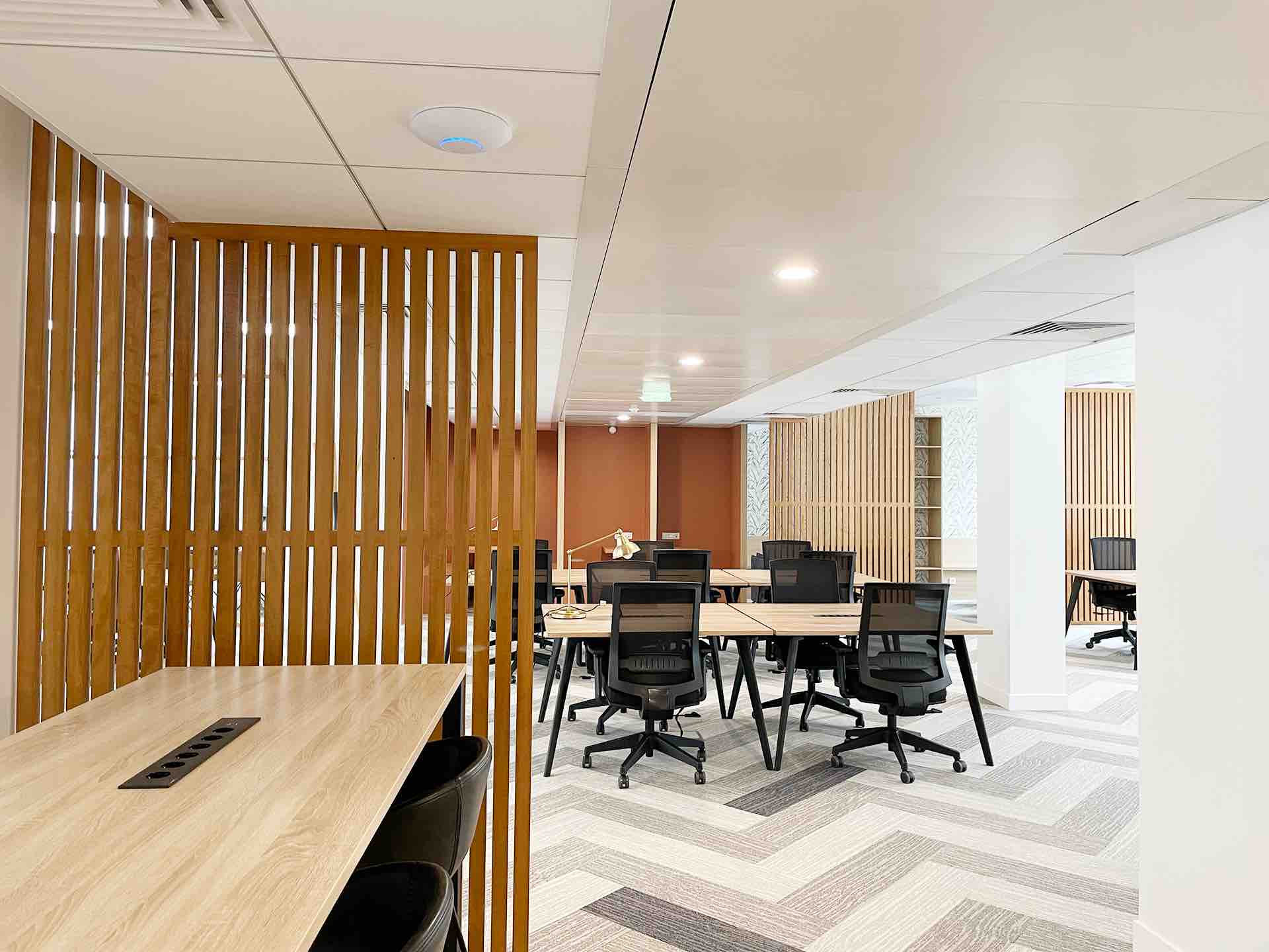 myflexoffice location de bureaux paris 75010 Echiquier openspace 1
