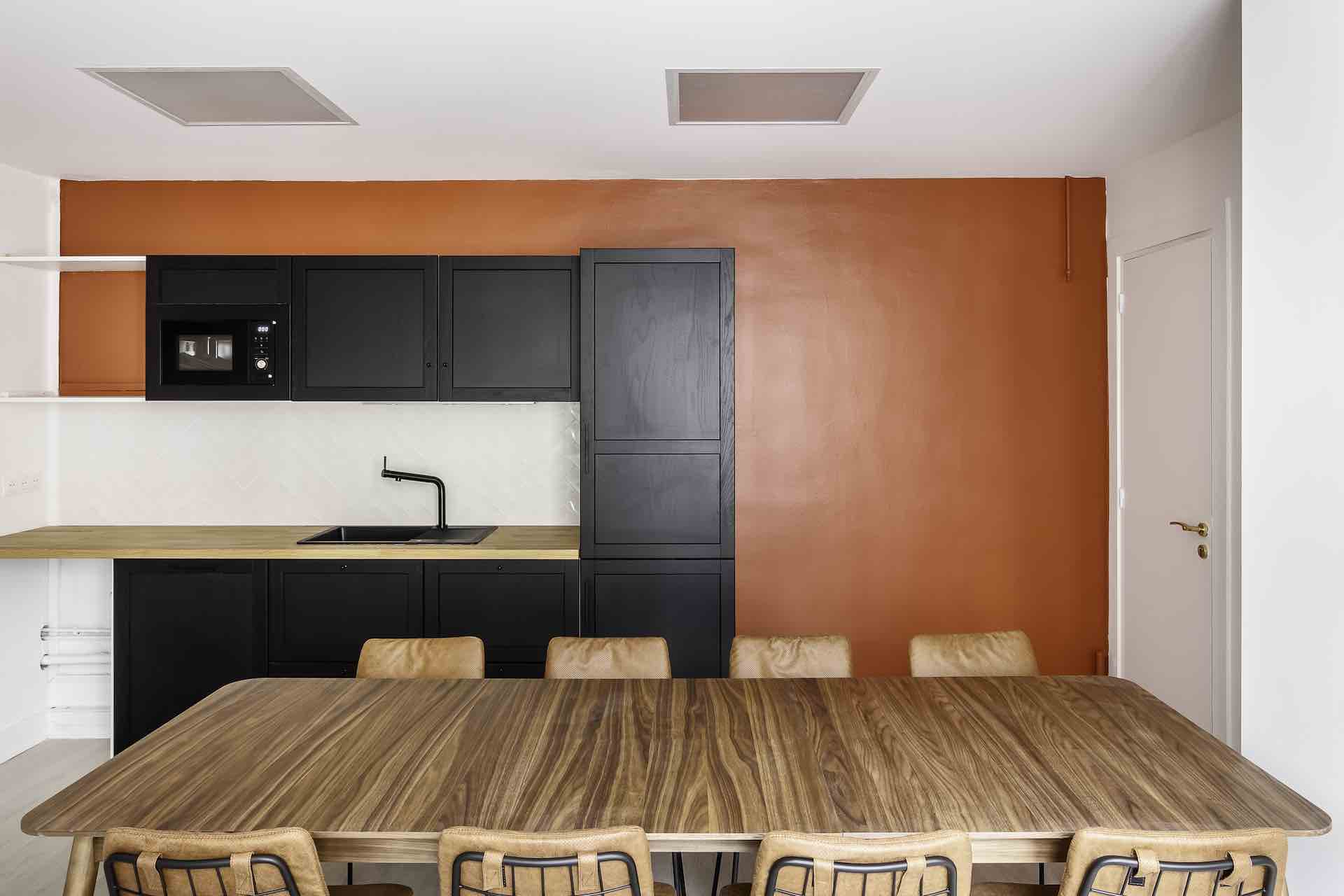 Bureau louer PARIS 75008 Le Montebello Cuisine 2