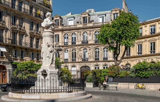 Bureau louer PARIS 75009 Hotel de la Paiva place saint georges 1