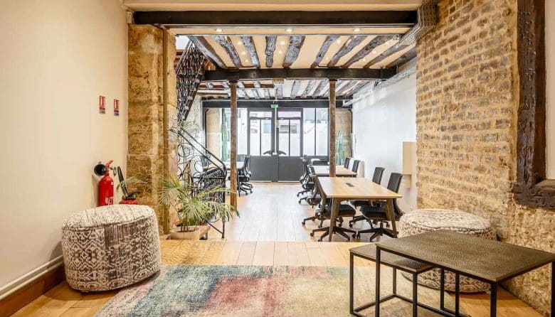 Myflexoffice bureau location paris 3 atelier saint martin espace informel