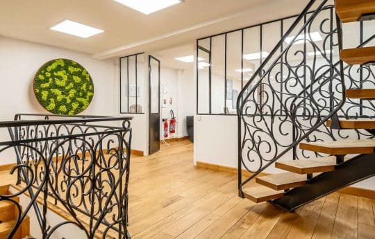Myflexoffice bureau location paris 3 atelier saint martin étage