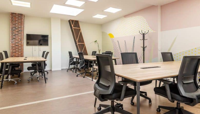 Myflexoffice bureau location paris 3 atelier saint martin openspace