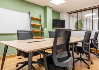 Myflexoffice bureau location paris 3 atelier saint martin salle de réunion 1