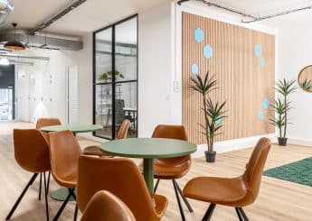 Myflexoffice location bureaux paris 75011 VoltR espace lunch