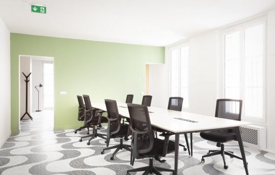 bureau a louer paris 75003 le cocabana open space 1