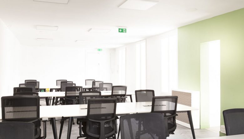 bureau a louer paris 75003 le cocabana open space 3