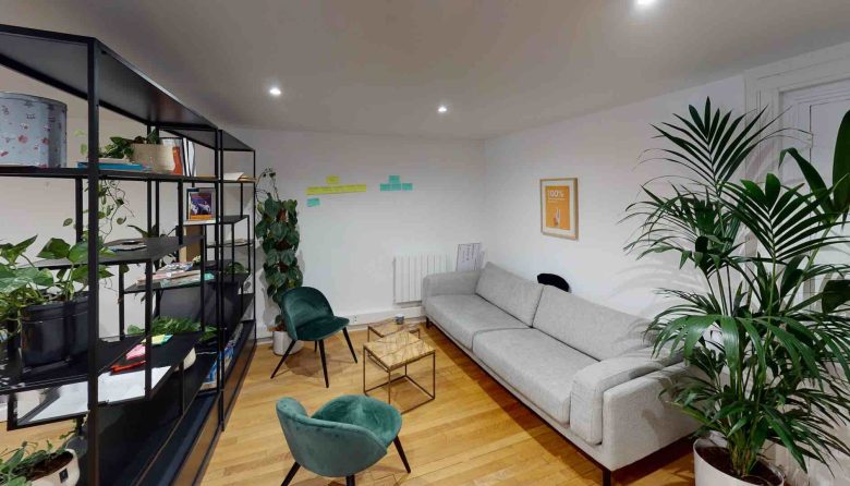 bureau a louer paris bureau 75003 le carre de martin espace detente
