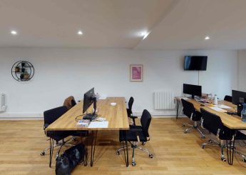 bureau a louer paris bureau 75003 le carre de martin open space 3