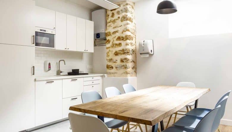 Bureau louer Paris le despras Paris 75009 cuisine