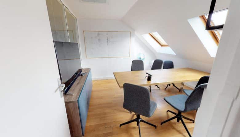 Myflexoffice Bureau a louer PARIS 75003 Les toits de Beaubourg Salle de reunion