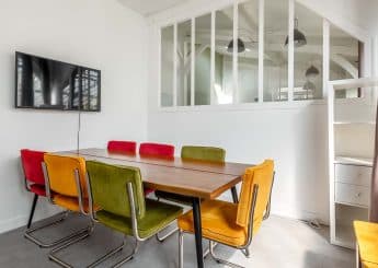 Myflexoffice Location bureau Paris 11 Le loft office Salle de reunion 1