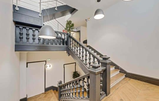 Myflexoffice location bureaux Paris 10 Atelier de la Scala Entree