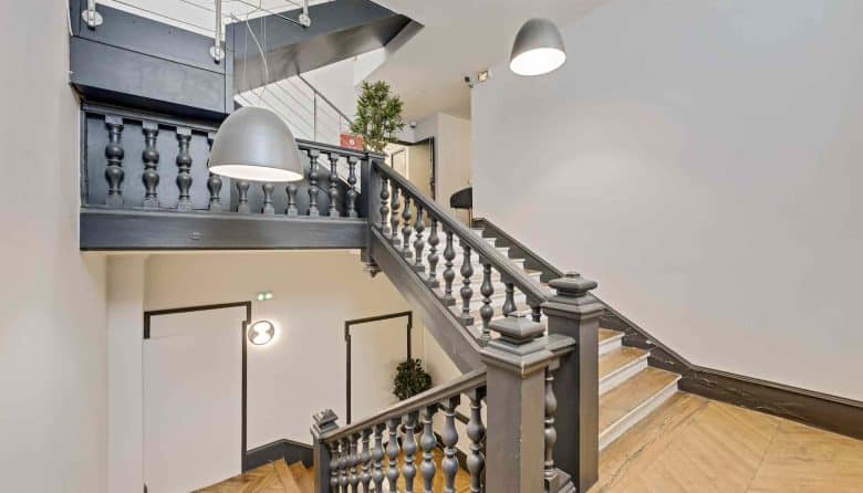 Myflexoffice location bureaux Paris 10 Atelier de la Scala Entree