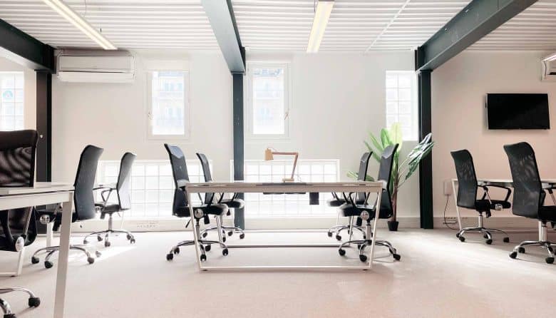 Myflexoffice location bureaux Paris 10 Atelier de la Scala Open space 4