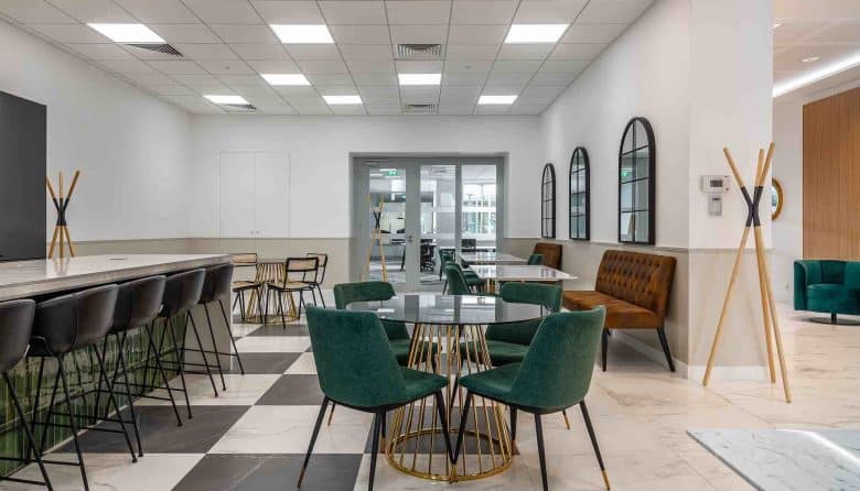 Myflexoffice location bureaux Paris 10 Maison de lEchiquier Cuisine 2