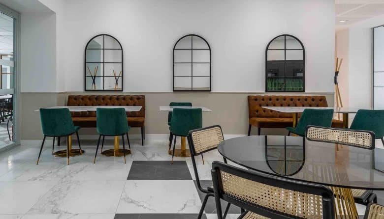 Myflexoffice location bureaux Paris 10 Maison de lEchiquier Cuisine 3