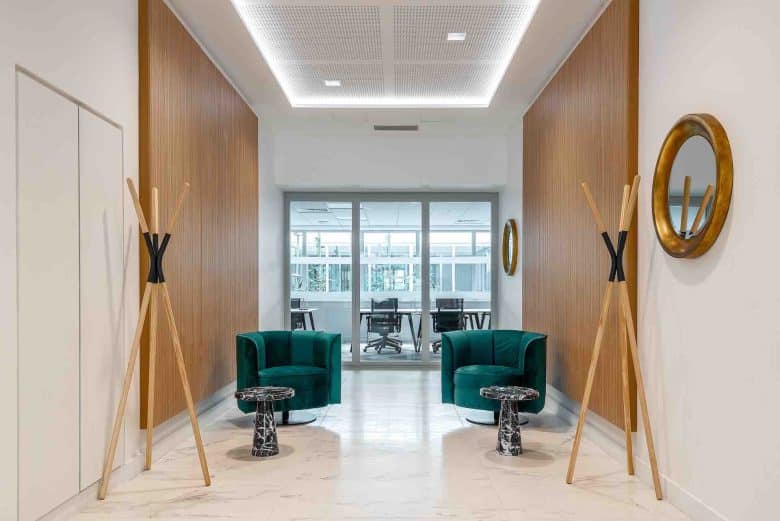 Myflexoffice location bureaux Paris 10 Maison de lEchiquier Entree