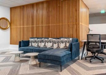 Myflexoffice location bureaux Paris 10 Maison de lEchiquier RDC fond Espace detente
