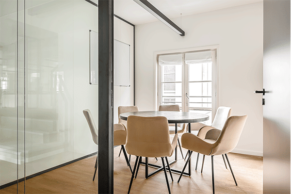 Myflexoffice location bureaux paris 9 le Cezanne Salle de reunion 2
