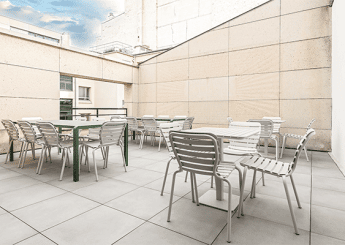 Myflexoffice location bureaux paris 9 le Cezanne Terrasse