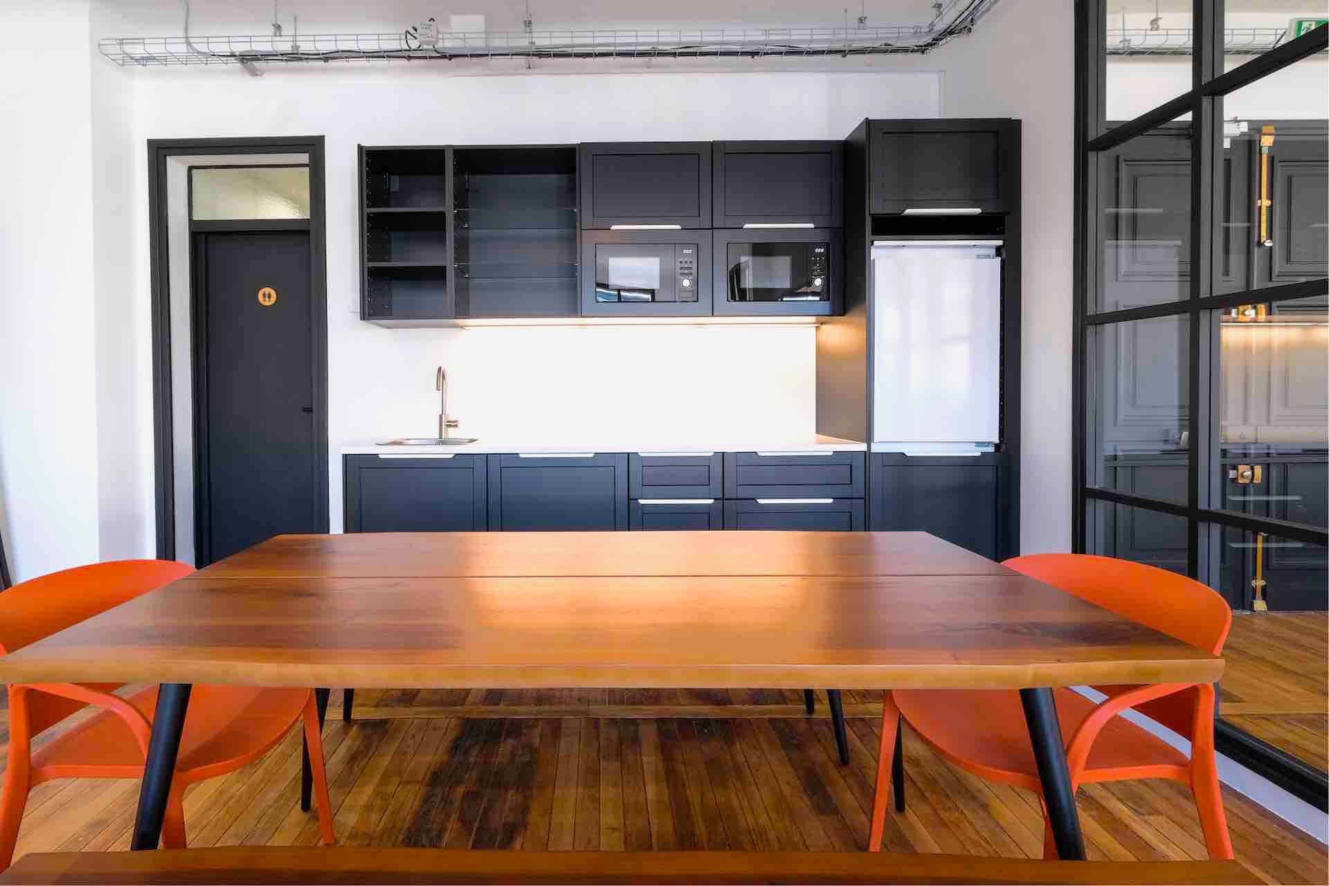 Myflexoffice location de bureaux paris 75002 Le Cardinal Cuisine