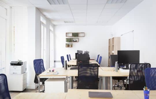 bureau a louer paris 75010 lab 2 open space 1