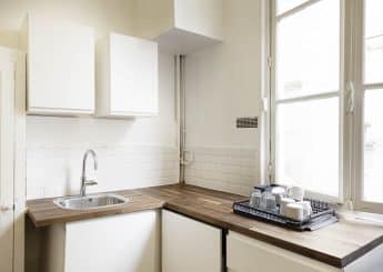 bureau a louer paris bureau 75002 appart des victoires cuisine