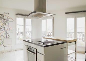 bureau a louer paris bureau 75010 le duplex de strasbourg espace cuisine 1