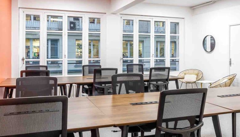 myflexoffice bureau a louer paris bureau 75010 Le Petit Paradis Open space 1