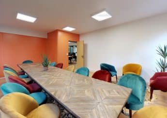 myflexoffice bureau a louer paris bureau 75010 le qg du colonel salle de reunion 1