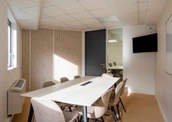 Myflexoffice location bureaux Lyon 3 Le Phenix 16 salle de reunion 2