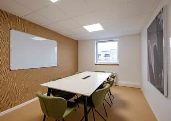 Myflexoffice location bureaux Lyon 3 Le Phenix R6 salle de reunion 2 1