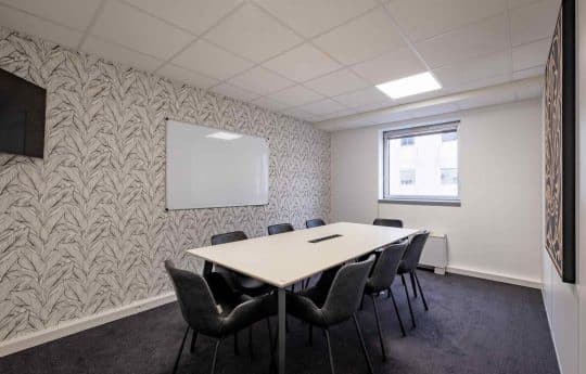 Myflexoffice location bureaux Lyon 3 Le Phenix R4 salle de reunion 1
