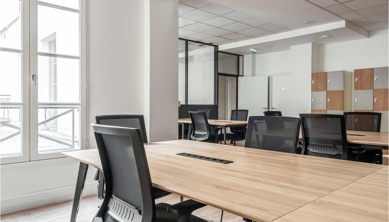 Myflexoffice location bureaux Paris 75009 Le Woody Open space
