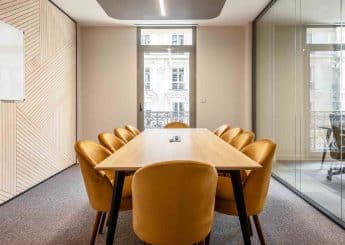 Myflexoffice location de bureaux Paris 75009 LEcrin Salle de reunion
