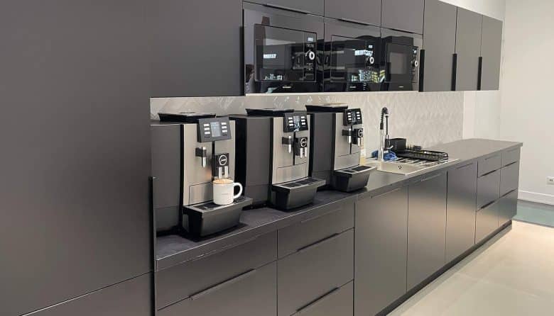 Myflexoffice location de bureaux Paris 9 Bonaparte Espace cuisine