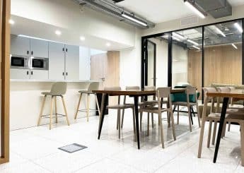 Myflexoffice location bureaux Paris 9 La Villa Masse cuisine 2