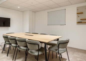 Myflexoffice location bureaux Paris 75009 La Tour des Dames Salle de réunion 2 1