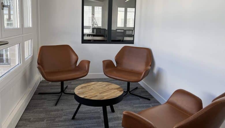 Myflexoffice location bureaux paris 10 LOpen Paradise espace informel